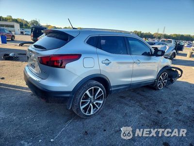 Trzecie zdjęcie samochodu z tyłu: 2018 NISSAN ROGUE SPORT SL VIN:JN1BJ1CP0JW500696 - miniatura