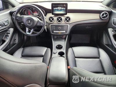 Zdjęcie 8 z 12 samochodu: 2018 MERCEDES-BENZ CLA 250 4MATIC VIN:WDDSJ4GBXJN557299 - miniatura
