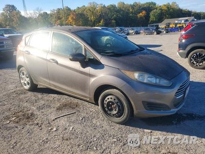Czwarte zdjęcie samochodu z boku: 2014 FORD FIESTA SE VIN:3FADP4EJ2EM121385 - miniatura