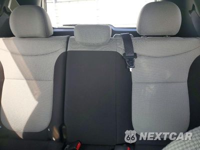 Zdjęcie 10 z 13 samochodu: 2017 KIA SOUL BASE VIN:KNDJN2A27H7464889 - miniatura