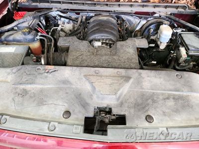 Zdjęcie 11 z 12 samochodu: 2016 CHEVROLET SILVERADO K1500 LT VIN:3GCUKREC4GG304859 - miniatura