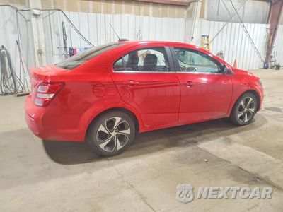 Trzecie zdjęcie samochodu z tyłu: 2020 CHEVROLET SONIC PREMIER VIN:1G1JF5SB4L4111543 - miniatura