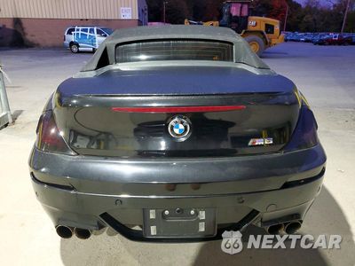 Zdjęcie 6 z 12 samochodu: 2007 BMW M6 VIN:WBSEK93567CS32194 - miniatura