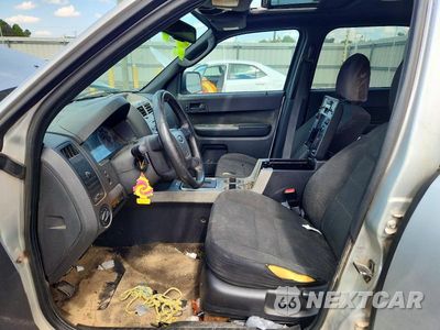 Zdjęcie 7 z 14 samochodu: 2009 FORD ESCAPE XLT VIN:1FMCU037X9KA94380 - miniatura