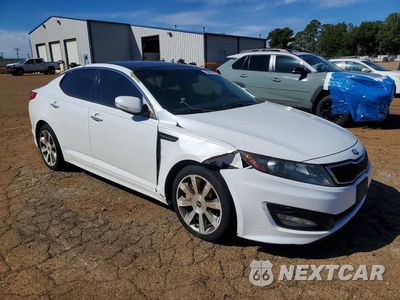 Czwarte zdjęcie samochodu z boku: 2013 KIA OPTIMA SX VIN:5XXGR4A66DG141173 - miniatura