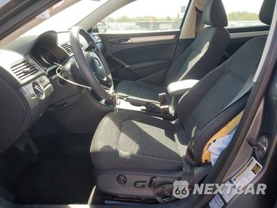 Zdjęcie 7 z 12 samochodu: 2018 VOLKSWAGEN PASSAT S VIN:1VWAA7A32JC004034 - miniatura