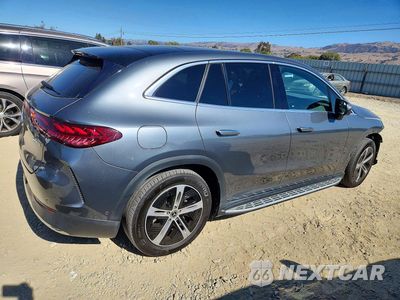 Trzecie zdjęcie samochodu z tyłu: 2023 MERCEDES-BENZ EQE SUV 350 4MATIC VIN:4JGGM1CB1PA022448 - miniatura