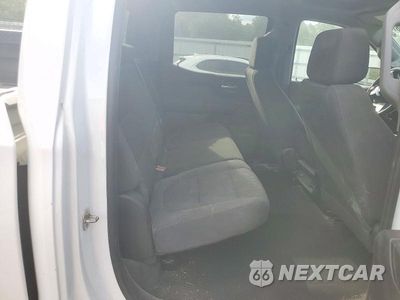 Zdjęcie 10 z 12 samochodu: 2022 CHEVROLET SILVERADO LTD K1500 CUSTOM VIN:3GCPYBEK1NG137139 - miniatura