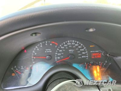Zdjęcie 9 z 12 samochodu: 2001 CHEVROLET CAMARO VIN:2G1FP32K312119515 - miniatura