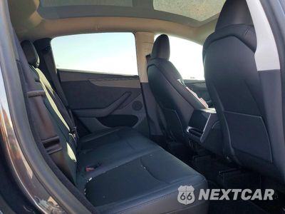 Zdjęcie 10 z 12 samochodu: 2026 TESLA MODEL Y VIN:7SAYGDEE6TF379685 - miniatura