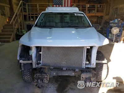 Piąte zdjęcie samochodu w środku: 2023 FORD F150 VIN:1FTMF1EB9PKE30186 - miniatura