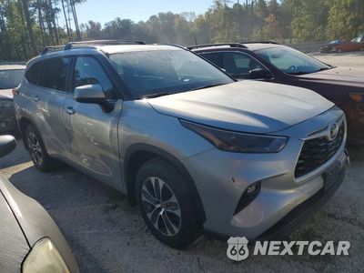 Czwarte zdjęcie samochodu z boku: 2025 TOYOTA HIGHLANDER HYBRID XLE VIN:5TDKBRCH6SS665817 - miniatura