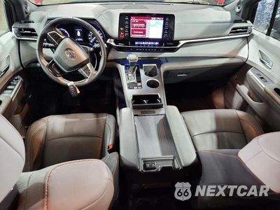 Zdjęcie 8 z 13 samochodu: 2021 TOYOTA SIENNA XSE VIN:5TDDSKFC4MS006122 - miniatura