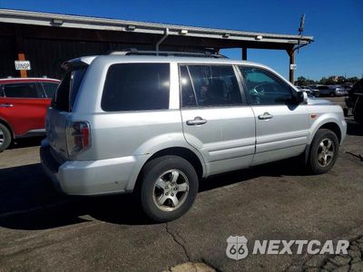 Trzecie zdjęcie samochodu z tyłu: 2006 HONDA PILOT EX VIN:2HKYF18416H509752 - miniatura