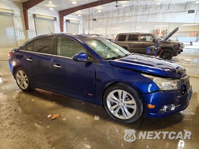 Czwarte zdjęcie samochodu z boku: 2013 CHEVROLET CRUZE LTZ VIN:1G1PG5SB9D7279329 - miniatura