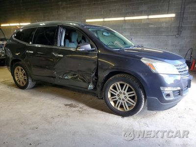 Czwarte zdjęcie samochodu z boku: 2015 CHEVROLET TRAVERSE LT VIN:1GNKVGKD5FJ369711 - miniatura