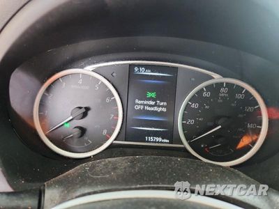 Zdjęcie 9 z 13 samochodu: 2018 NISSAN SENTRA S VIN:3N1AB7AP0JY333540 - miniatura