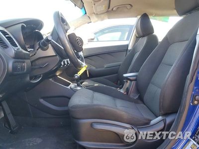 Zdjęcie 7 z 12 samochodu: 2017 KIA FORTE LX VIN:3KPFK4A74HE049910 - miniatura