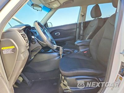 Zdjęcie 7 z 12 samochodu: 2016 KIA SOUL BASE VIN:KNDJN2A24G7357121 - miniatura