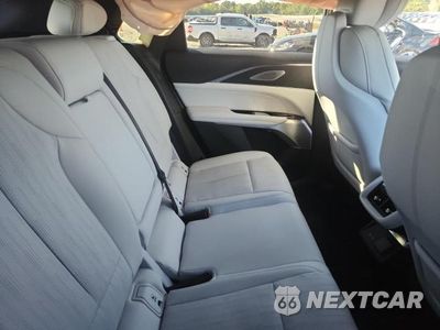 Zdjęcie 10 z 12 samochodu: 2024 CADILLAC LYRIQ LUXURY VIN:1GYKPSRK2RZ117778 - miniatura