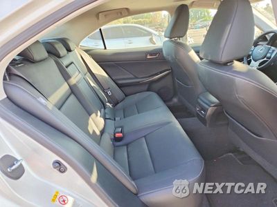 Zdjęcie 10 z 13 samochodu: 2019 LEXUS IS 300 VIN:JTHBA1D23K5088537 - miniatura