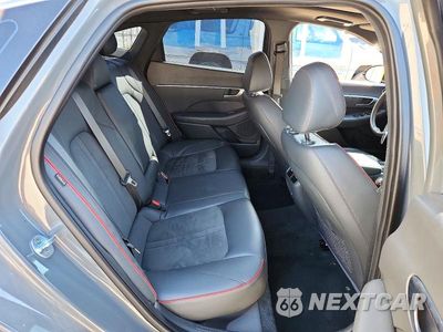Zdjęcie 10 z 12 samochodu: 2022 HYUNDAI SONATA SEL PLUS VIN:5NPEJ4J28NH140852 - miniatura