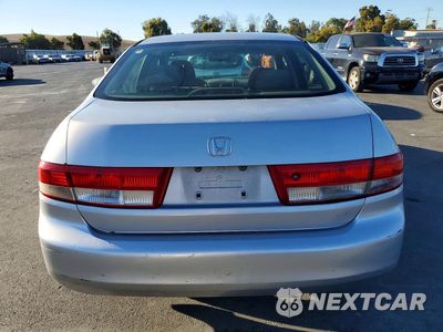 Zdjęcie 6 z 12 samochodu: 2003 HONDA ACCORD LX VIN:JHMCM56403C030559 - miniatura