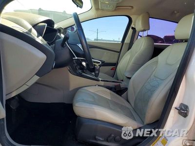 Zdjęcie 7 z 12 samochodu: 2017 FORD FOCUS BEV VIN:1FADP3R4XHL325341 - miniatura
