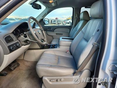 Zdjęcie 7 z 12 samochodu: 2010 CHEVROLET TAHOE K1500 LT VIN:1GNUKBE00AR196171 - miniatura
