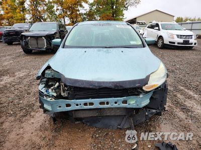 Piąte zdjęcie samochodu w środku: 2012 FORD FOCUS SE VIN:1FAHP3K2XCL213299 - miniatura