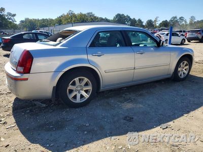 Trzecie zdjęcie samochodu z tyłu: 2006 CHRYSLER 300 TOURING VIN:2C3LA53G36H114079 - miniatura
