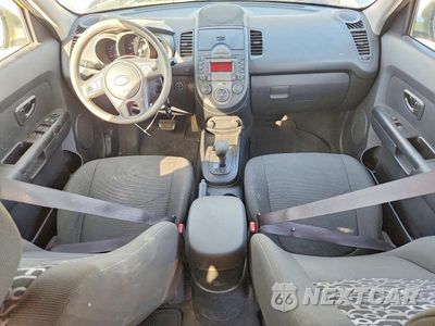 Zdjęcie 8 z 13 samochodu: 2010 KIA SOUL + VIN:KNDJT2A29A7038925 - miniatura