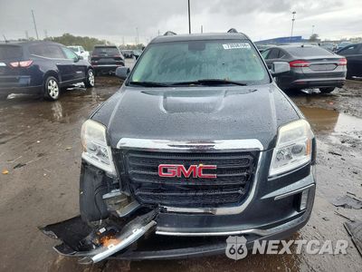 Piąte zdjęcie samochodu w środku: 2017 GMC TERRAIN SLE VIN:2GKFLTE39H6317076 - miniatura