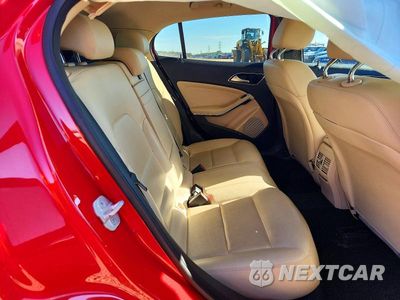 Zdjęcie 10 z 12 samochodu: 2015 MERCEDES-BENZ GLA 250 4MATIC VIN:WDCTG4GB4FJ069018 - miniatura