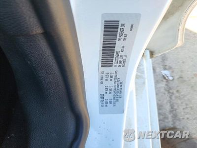 Zdjęcie 12 z 12 samochodu: 2015 CHRYSLER 200 S VIN:1C3CCCDG1FN683663 - miniatura