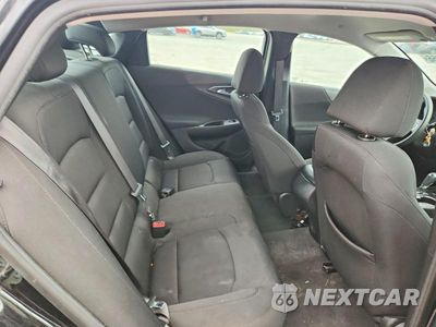 Zdjęcie 10 z 12 samochodu: 2020 CHEVROLET MALIBU LS VIN:1G1ZC5ST1LF014602 - miniatura