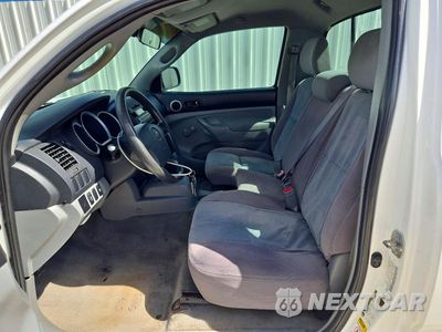 Zdjęcie 7 z 12 samochodu: 2009 TOYOTA TACOMA BASE VIN:5TENX22NX9Z625217 - miniatura