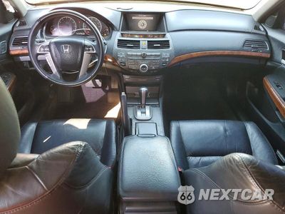 Zdjęcie 8 z 13 samochodu: 2011 HONDA ACCORD EXL VIN:1HGCP3F82BA012446 - miniatura
