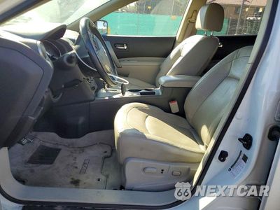 Zdjęcie 7 z 12 samochodu: 2013 NISSAN ROGUE S VIN:JN8AS5MV8DW623407 - miniatura