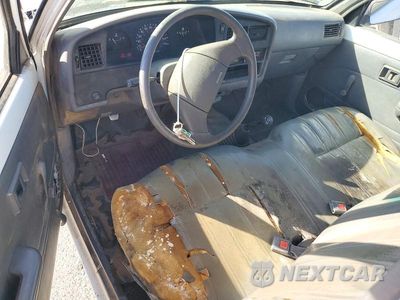 Zdjęcie 8 z 12 samochodu: 1990 TOYOTA PICKUP 1/2 TON SHORT WHEELBASE VIN:JT4RN81R4L5062769 - miniatura