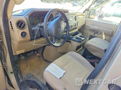 Zdjęcie 8 z 12 samochodu: 2010 FORD ECONOLINE E350 SUPER DUTY WAGON VIN:1FBNE3BL5ADA58037 - miniatura