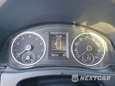 Zdjęcie 9 z 14 samochodu: 2016 VOLKSWAGEN TIGUAN S VIN:WVGAV7AX7GW526168 - miniatura