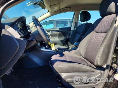Zdjęcie 7 z 12 samochodu: 2019 NISSAN SENTRA SV VIN:3N1AB7AP9KY455640 - miniatura