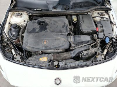 Zdjęcie 11 z 12 samochodu: 2018 MERCEDES-BENZ CLA 250 4MATIC VIN:WDDSJ4GB6JN569014 - miniatura