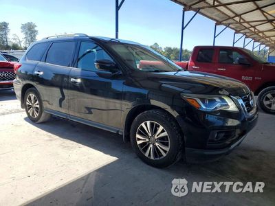 Czwarte zdjęcie samochodu z boku: 2017 NISSAN PATHFINDER SV VIN:5N1DR2MN6HC909679 - miniatura