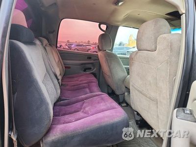 Zdjęcie 10 z 13 samochodu: 2005 CHEVROLET AVALANCHE C1500 VIN:3GNEC12Z95G288786 - miniatura