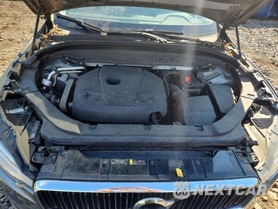 Zdjęcie 12 z 13 samochodu: 2018 VOLVO XC60 T5 MOMENTUM VIN:YV4102RK7J1089580 - miniatura