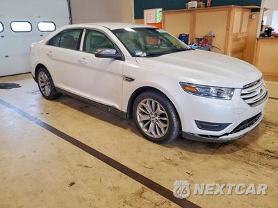 Czwarte zdjęcie samochodu z boku: 2018 FORD TAURUS LIMITED VIN:1FAHP2F83JG110160 - miniatura