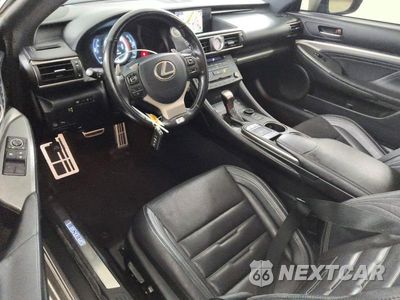 Zdjęcie 8 z 12 samochodu: 2017 LEXUS RC 200T VIN:JTHHA5BC2H5005234 - miniatura