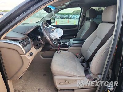 Zdjęcie 7 z 12 samochodu: 2019 CHEVROLET TAHOE C1500 LS VIN:1GNSCAKC7KR142316 - miniatura